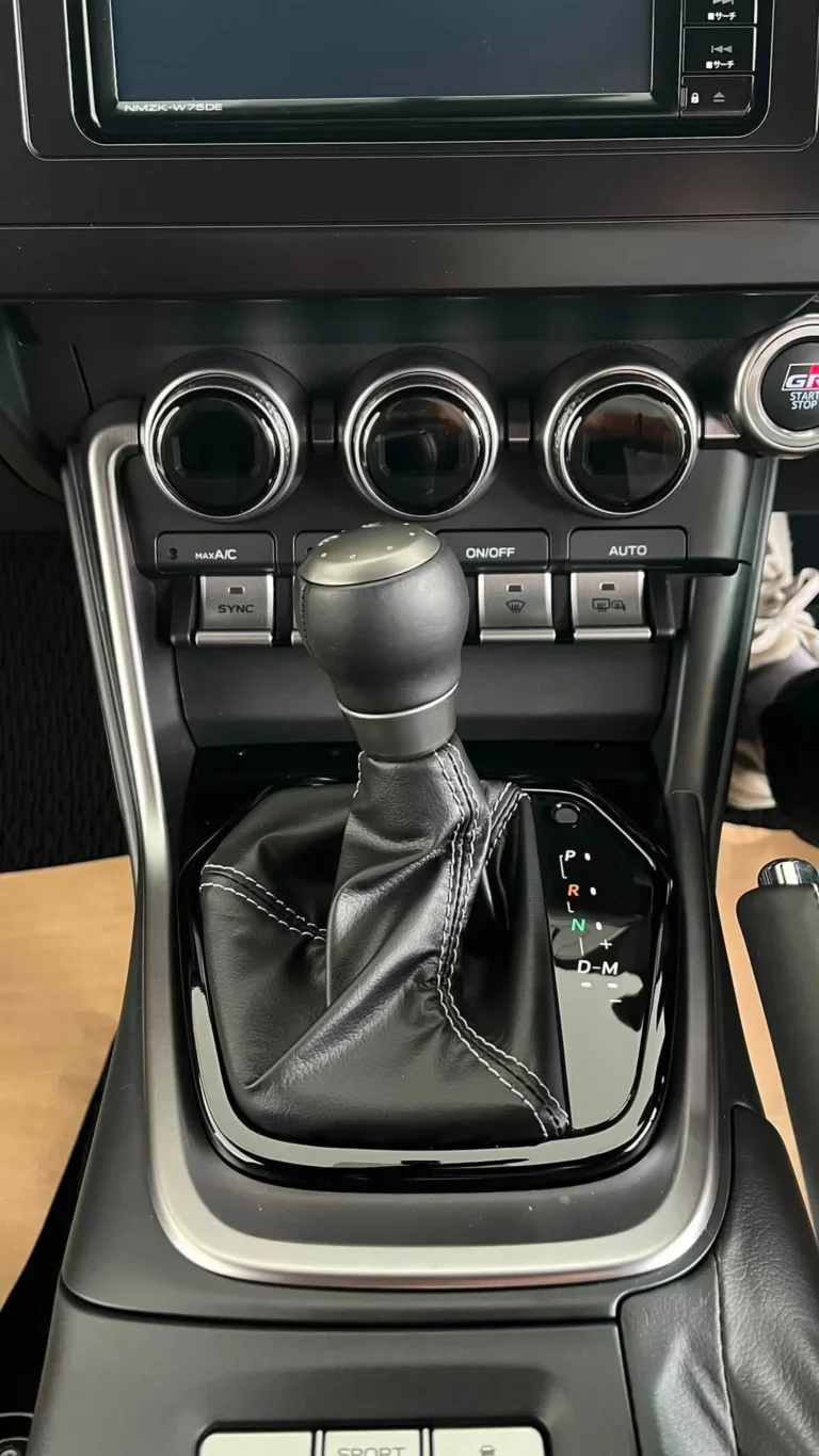 Alphard 2026 (2)